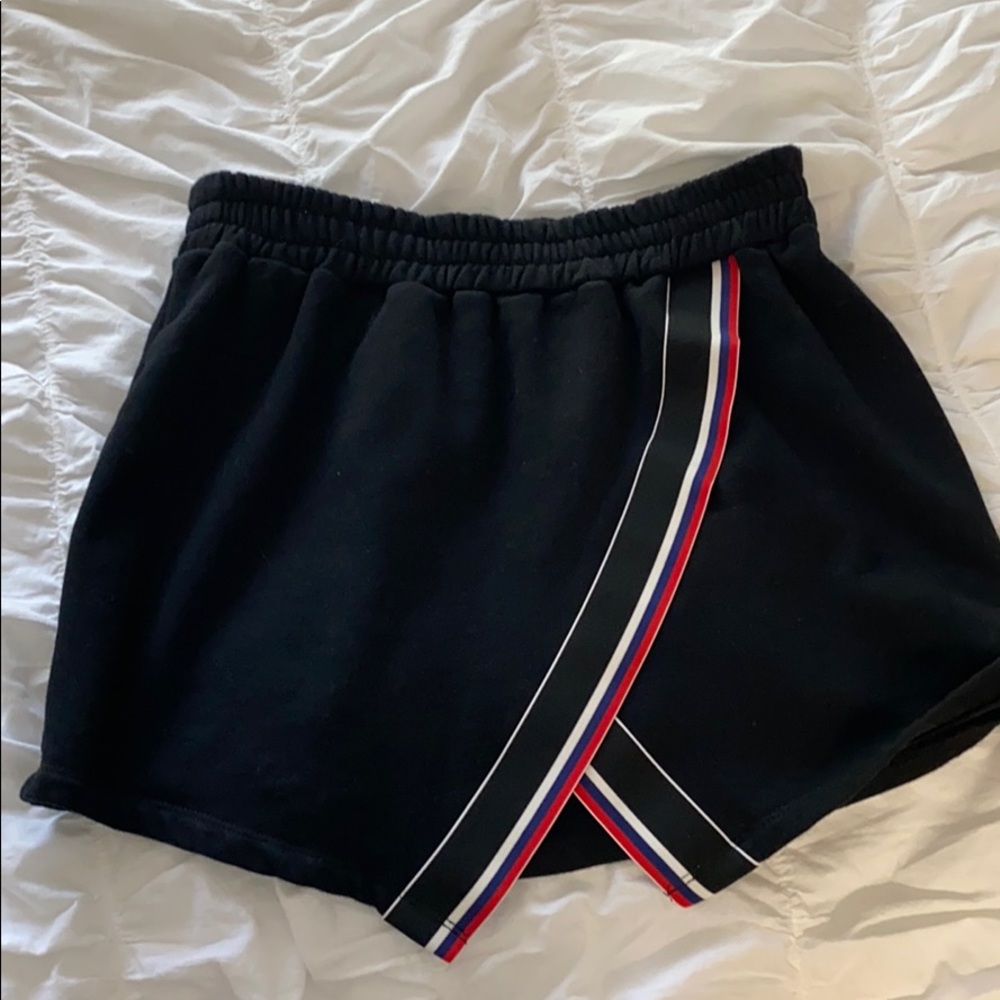LF skirt